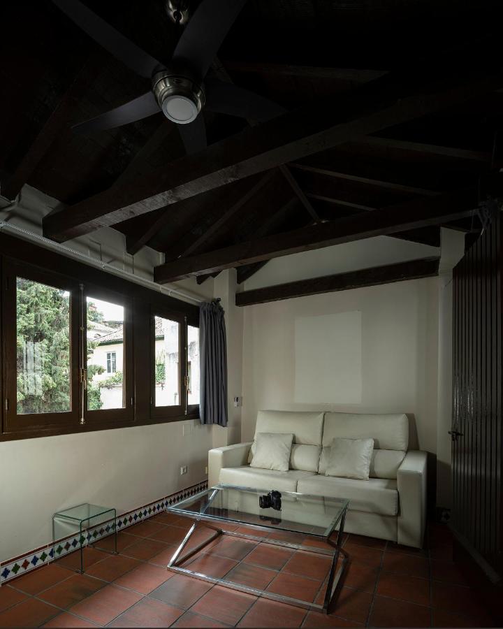 Apartamentos Óptima Palacete de la Alhambra junto a la Alhambra Granada Exterior foto